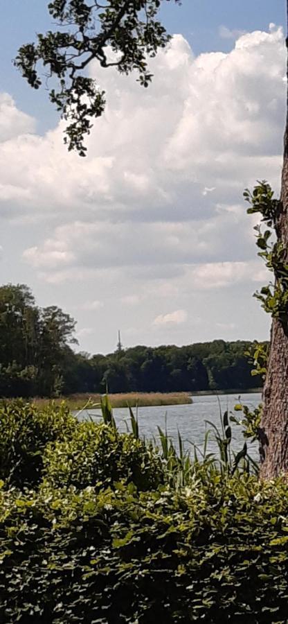Bungalow Idylle Am See Neuruppin Kültér fotó